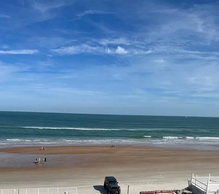 Direct Ocean Front View 1 Bedroom Open Pool Ocean J Daytona Beach