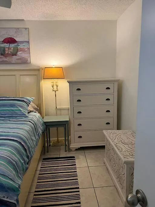 Direct Ocean Front View 1 Bedroom Open Pool Ocean J Daytona Beach Apartment